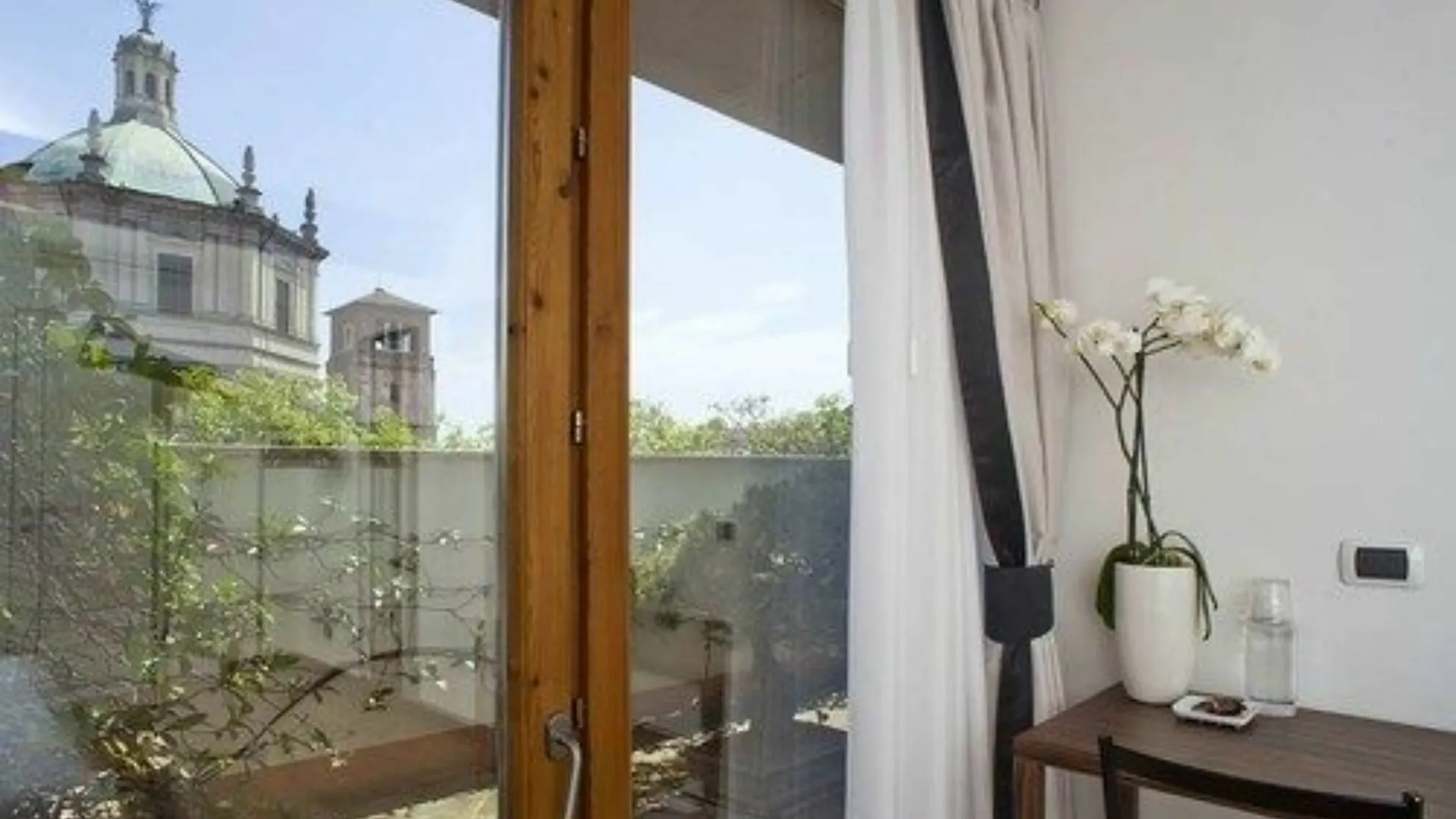 My Bed Hotel Milan